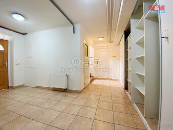 Prodej rodinného domu, 375 m², Dačice, ul. Hradecká - 10