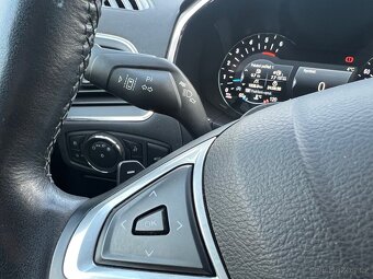 Ford S-MAX Titanium+ 110kW 8AT FullLed Tažné Kamera 360 2021 - 10