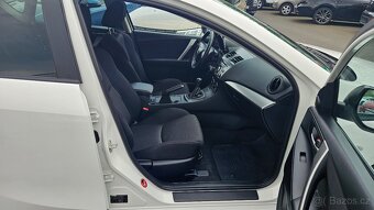 Mazda 3 1,6i - 10