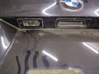 BMW e39 US víko kufru - 10