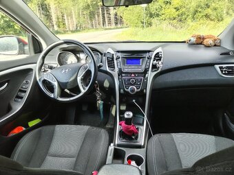 Hyundai i30 1.6 CRDi STK 2/2027 - 10