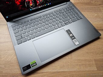 3,2K 16"_LENOVO YOGA PRO 9_ULTRA 9 185H_32GB_RTX 4050 6GB - 10