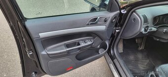 Škoda Octavia combi II RS 2.0 TDI 125 kw DSG 2011 TOP-CZ - 10