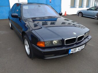 BMW E38 728iA ⭐️ZÁNOVNÍ STAV - STATISÍCE PROINVESTOVÁNO⭐️ - 10