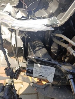 Prodám havarovanou Kia Rio 2021 1.2 62kw - 10