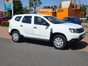 Dacia Duster 1.6i 2019 - 10
