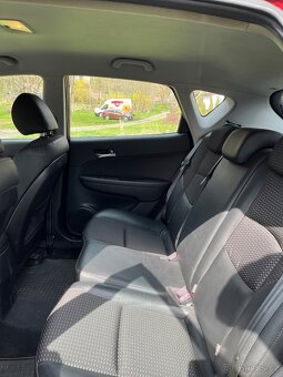 Hyundai i30 CRDI - 10