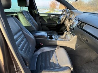 Volkswagen Touareg 4,2TDI V8 Výměna možná - 10