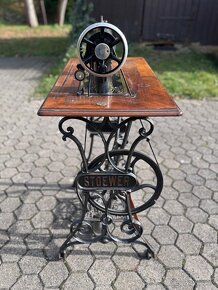 ŠICÍ STROJ - STOEWER - 10