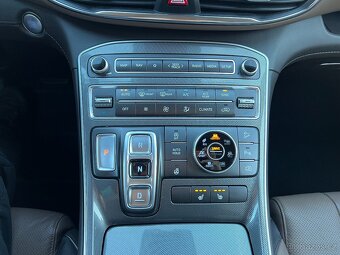 Hyundai Santa Fe, 2.2 CRDi 142kW 4X4 7 MÍST - 10