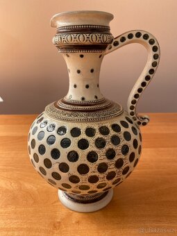 Sběratel nabízí staré keramické džbány - 10