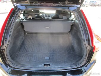 XC60 2,4 AWD Kinetic 133kw Manual bez koroze 2014 odp. DPH - 10