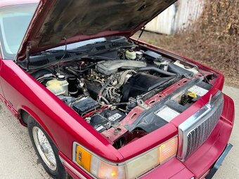 1994 Lincoln town car signature series - 10
