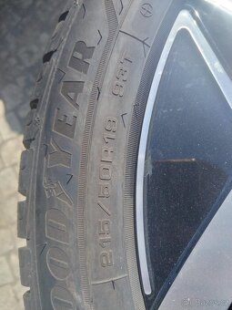 VW ID.3 orig. zimni kola 5x112 + 215/50/19 ZIMA - 10