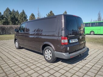 Volkswagen Transporter T5 2.0TDI DSG - 10