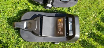 Autosedačka Maxi Cosi Cabriofix I-size + základna - 10