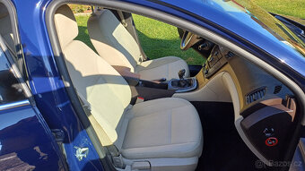 Opel Insignia 2.0 D 81KW 2.Majitelé Koupené v ČR Nová STK - 10