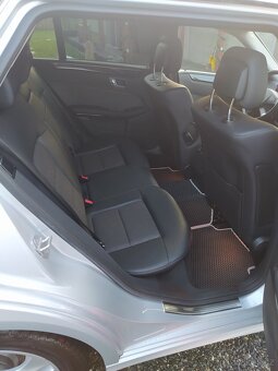 Prodám Mercedes-Benz E350 4matic 170kW - 10