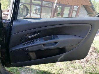 Fiat Punto Grande 1,9 D - 10