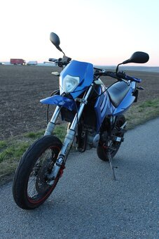 MZ 125 SM - 10