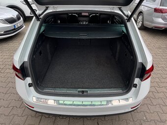 Škoda Superb 3 iV 1.4 TSI 150kW DSG L&K Tažné - Zálohováno - 10