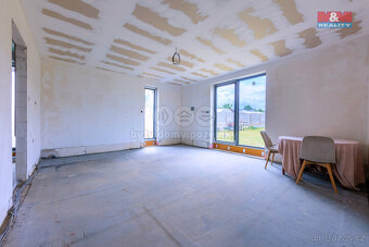 Prodej rodinného domu 6+2KK, 203 m², Loket, ul. Nad Hájovnou - 10
