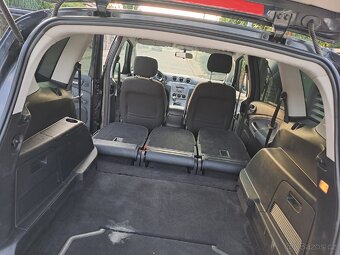 Ford S Max - 10