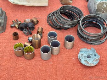 Směs náhradních dílů na Starou Škoda Octavie - 10