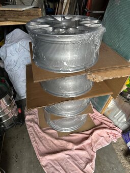 kola 18” BMW Styling 216, originální, po renovaci - 10