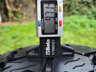 2x A/T (zimní) pneu Radar Renegade A/T5 - 265/65 R18 - 95% - 10