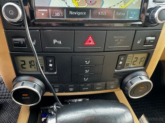 Volkswagen Touareg 3.0TDI 176Kw - Automat - 10
