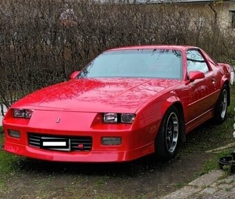 Chevrolet Camaro RS - 10