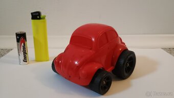 plastový Volkswagen brouk 70´léta - 10