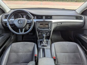 Škoda Superb 2 II combi FL elegance 2,0 TDI 125 kW DSG 2013 - 10