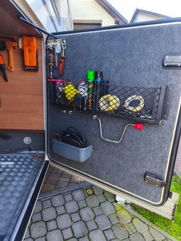 prodám, obytný automobil Carthago C-line 5.3 QB  L - 10