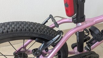 Prodám dětské kolo Rascal 16 - Raspberry - 10