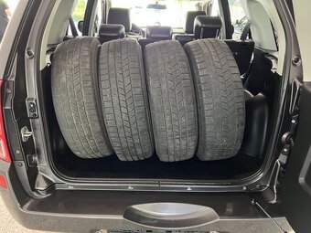 Suzuki Grand Vitara 2.4i Aut. benzín 124kw - 10
