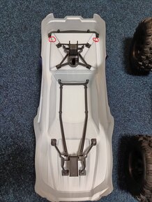 Traxxas Xmaxx Ultimate 8s - 10