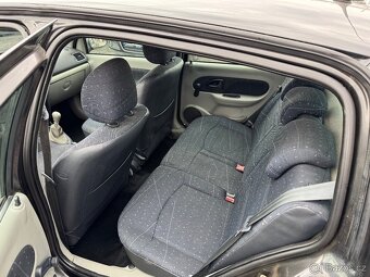 Renault Clio II 1.5 dci - 10