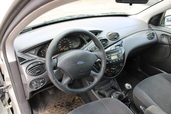 Ford Focus, 1,6i 74KW, STK 6/2027, r.v. 2002 - 10