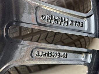 Zimní Mercedes Cls R19 5x112 C257 8J ET33 Pirelli - 10