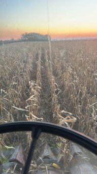 E512 s kukuričným adaptérom oros - 10