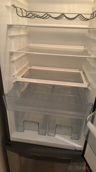 Velkokapacitní lednice Electrolux - 10