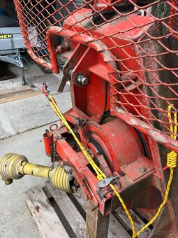 Naviják za traktor Fransgard V 4000 rohatka západka .. - 10