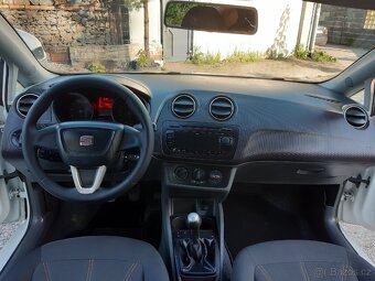 Škoda fabia 1.4 63kw první majitel - 10