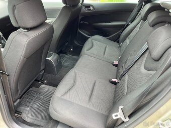 Peugeot 308 SW Combi 1.4 VTI 70KW, Klimatizace, Nová STK - 10