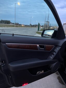 Mercedes-Benz c220 cdi - 10