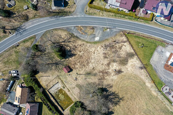 Stavební pozemek 2 432 m² v srdci Šumavy – Jesení u Čachrova - 10