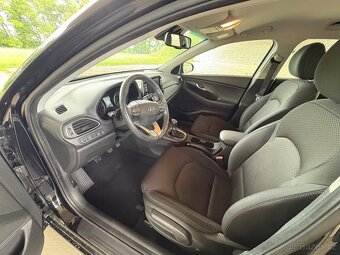 Hyundai i30, 1.6 CRDI 100kw, 1.majitel. - 10
