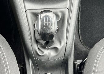 Peugeot 208 1.2i LPG KLIMA NAVI KAMERA manuál 60 kw - 10